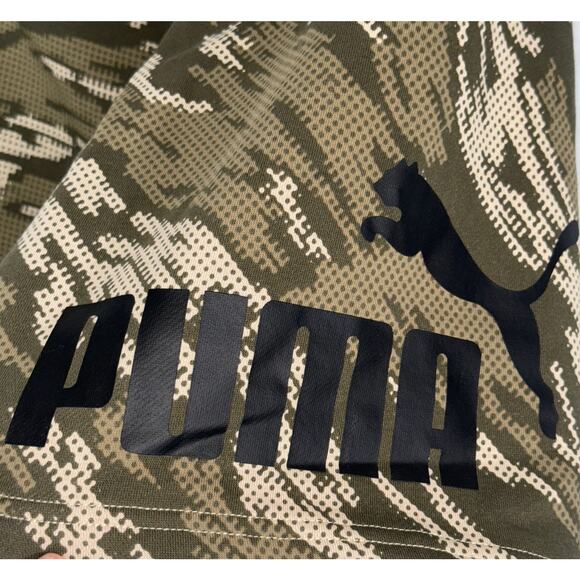 Puma Big Logo Fleece Camo 11" Shorts Drawstring Pockets Green Mens Size Medium - Picture 2 of 9